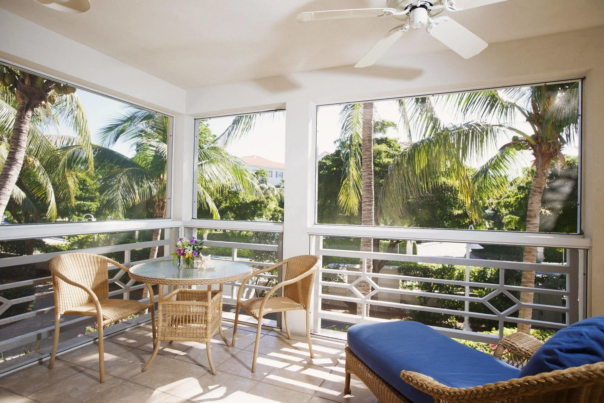 Ocean Club West Resort Grace Bay Exterior foto