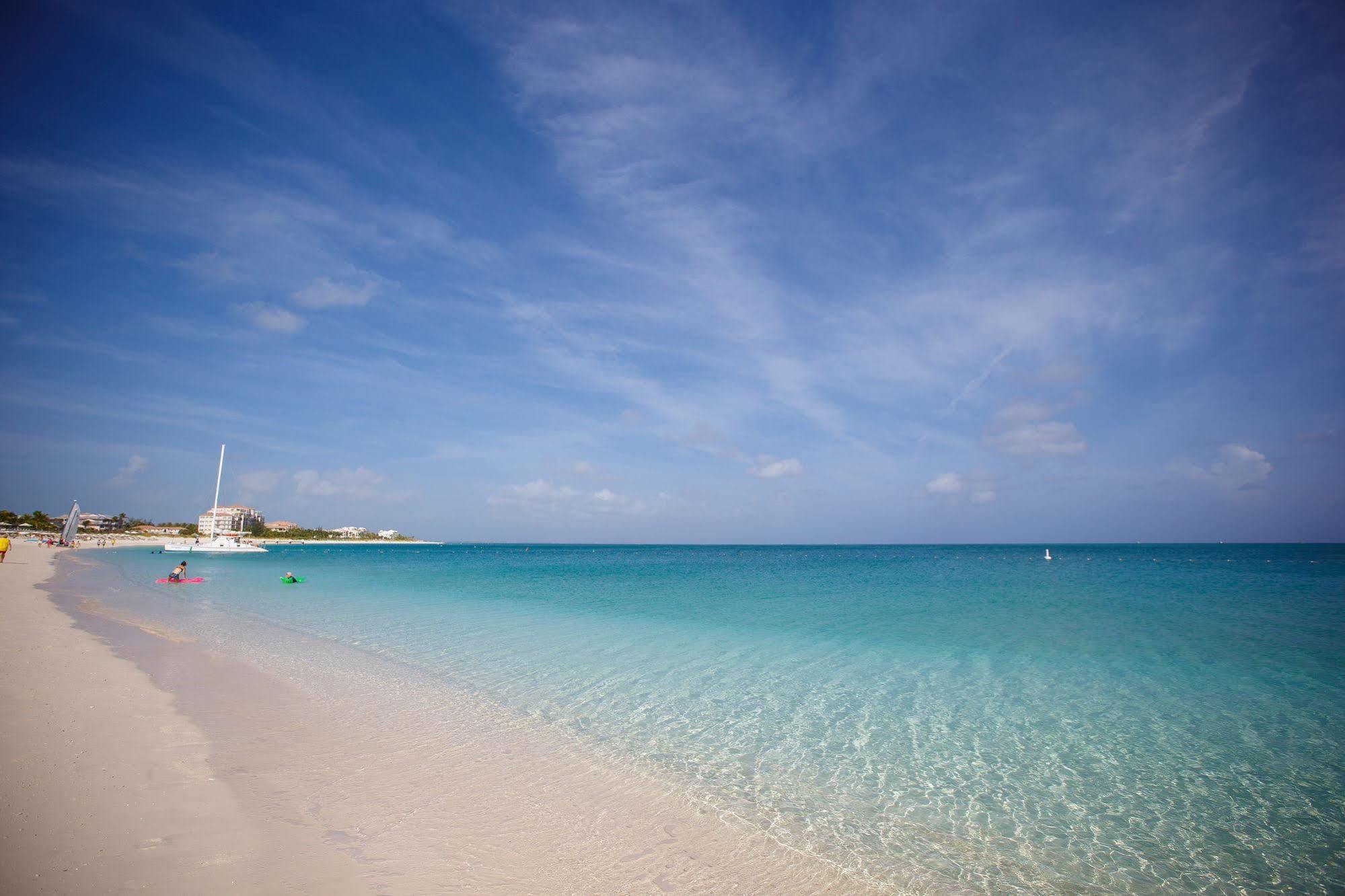Ocean Club West Resort Grace Bay Exterior foto